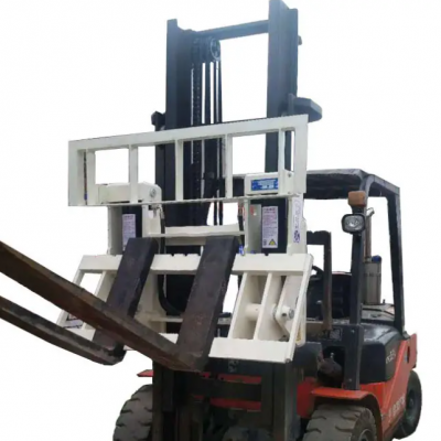 Attachments of Fork Lift Trucks